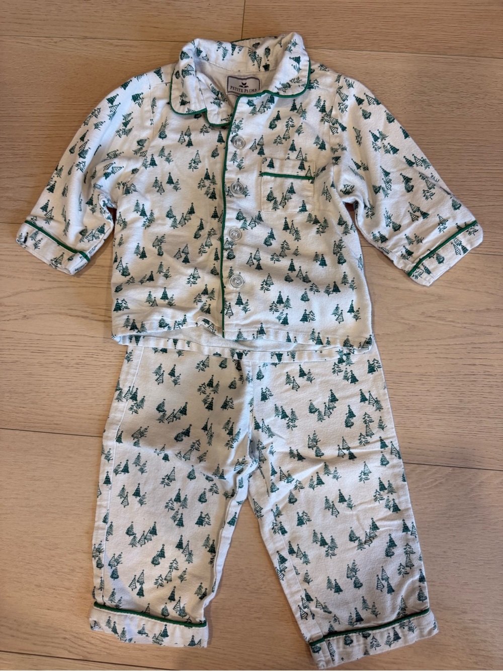 Petite PlumKids Green Tree Print Pajama Set - Button-Up Two-Piece | 12-18 months